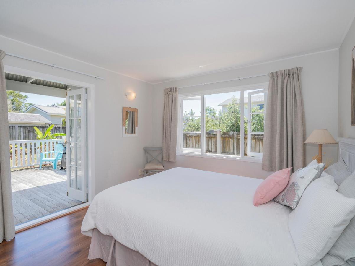 The Doll'S House - Whitianga Holiday Home Exteriör bild