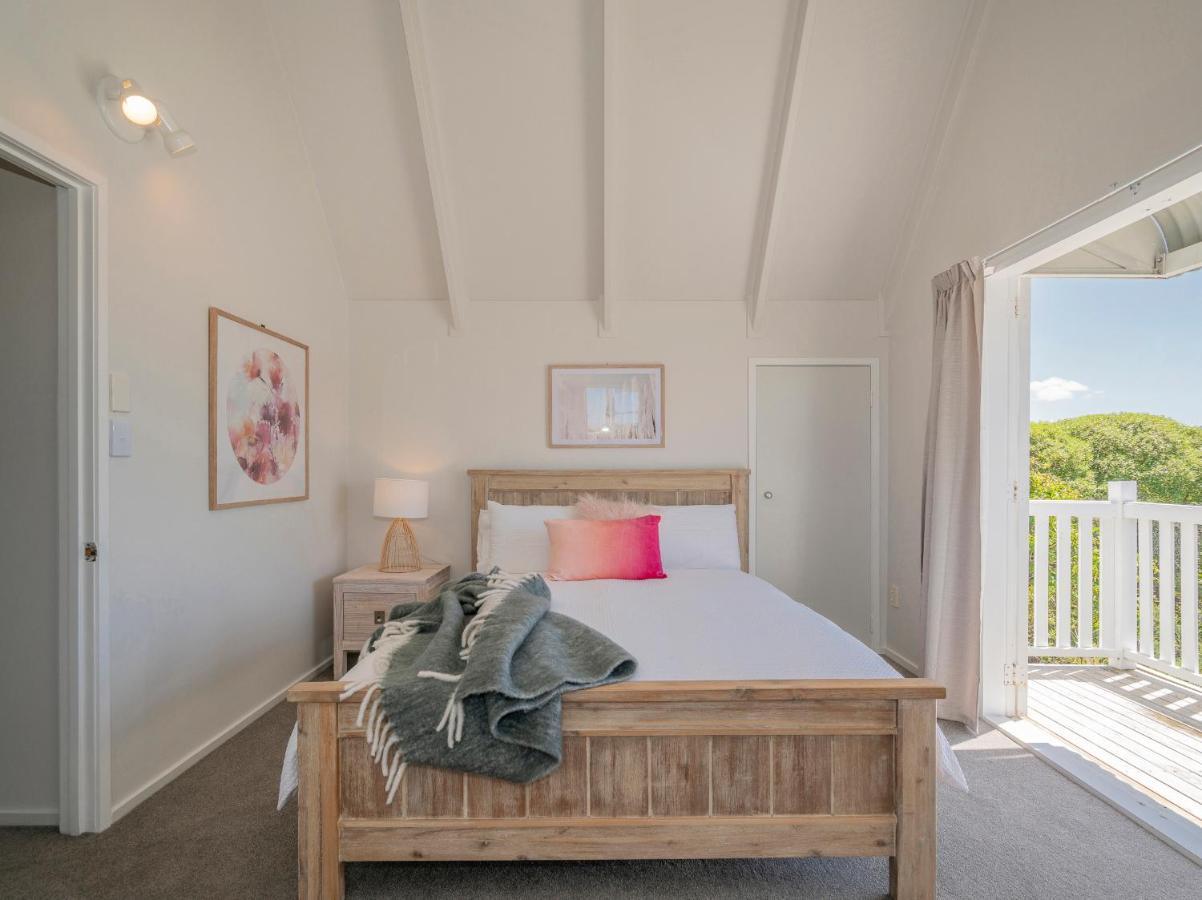 The Doll'S House - Whitianga Holiday Home Exteriör bild
