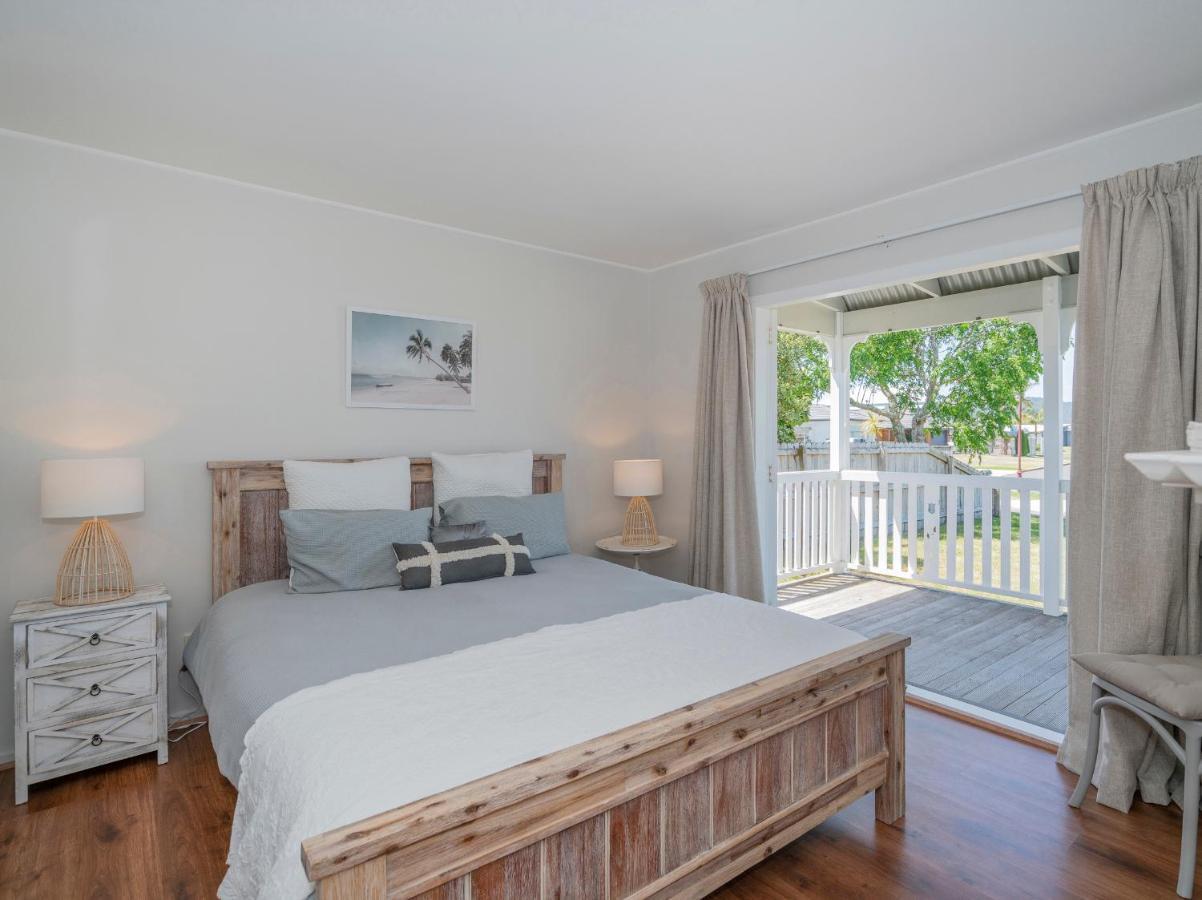 The Doll'S House - Whitianga Holiday Home Exteriör bild